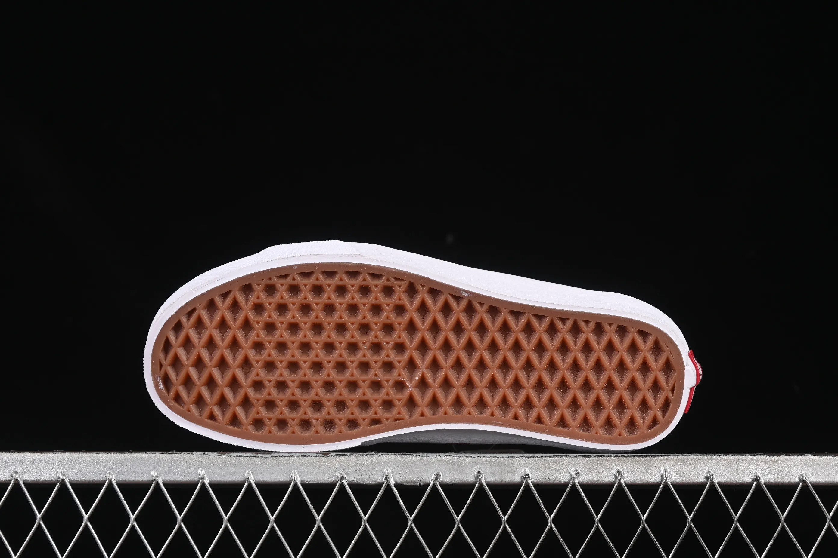 All categories Vans Vans series Vans Low Vans low-top Vans Sk8-Low white and red checkerboard non-slip casual skateboard shoes VN0A4UUK4W9